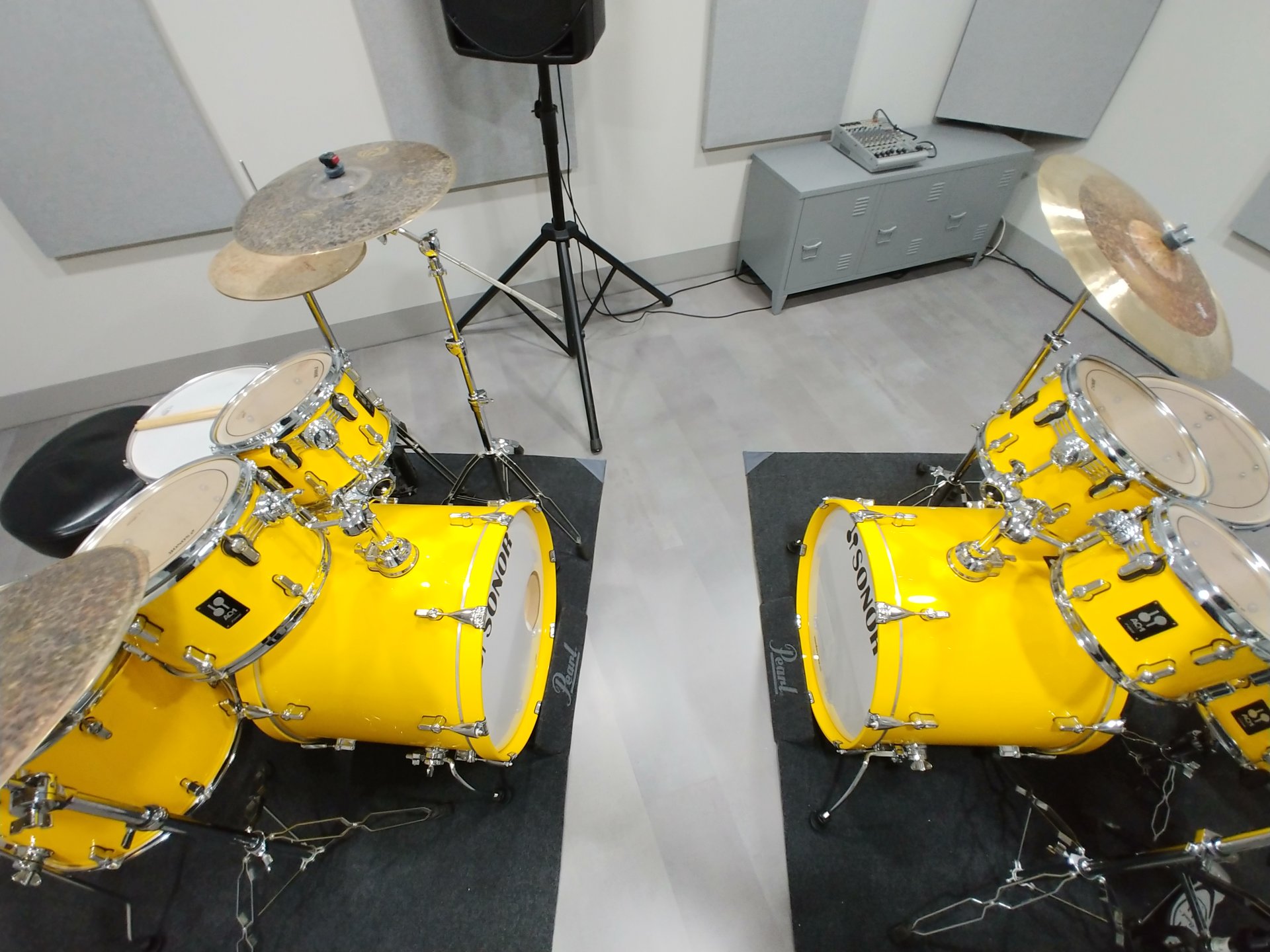 Onze drumschool is zeer makkelijk bereikbaar vanuit Alkmaar
